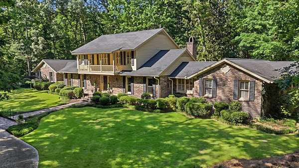 2 Acres of Land with Home for Sale in Jasper, Alabama