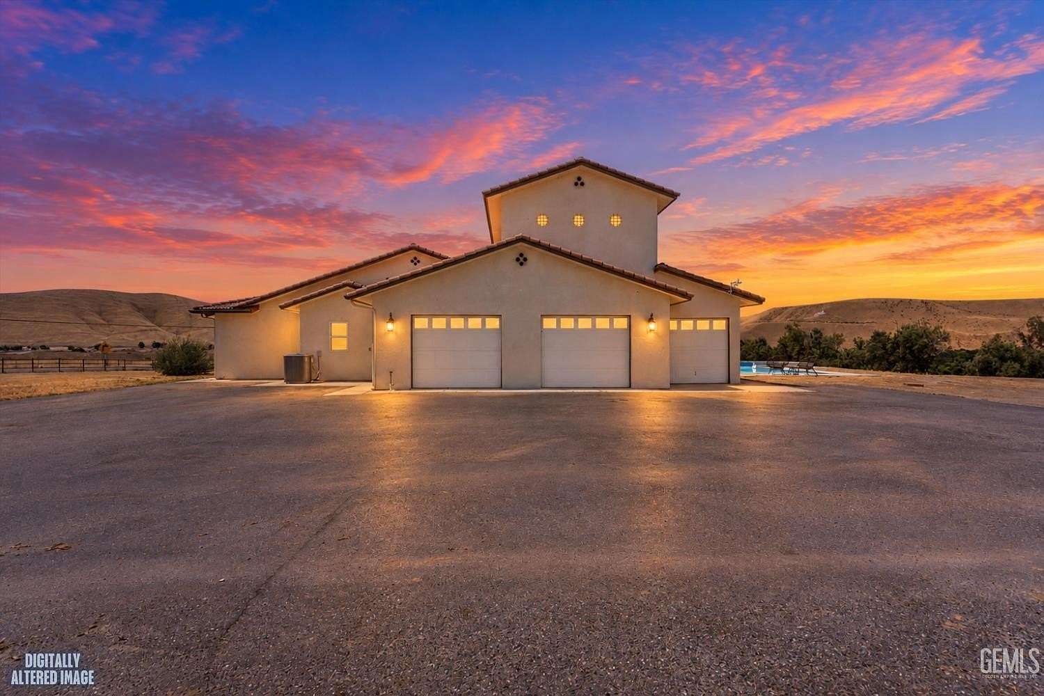 4 Acres of Land with Home for Sale in Bakersfield, California