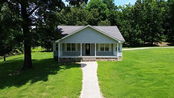 1.88 Acres of Land with Home for Sale in Dunlap, Tennessee