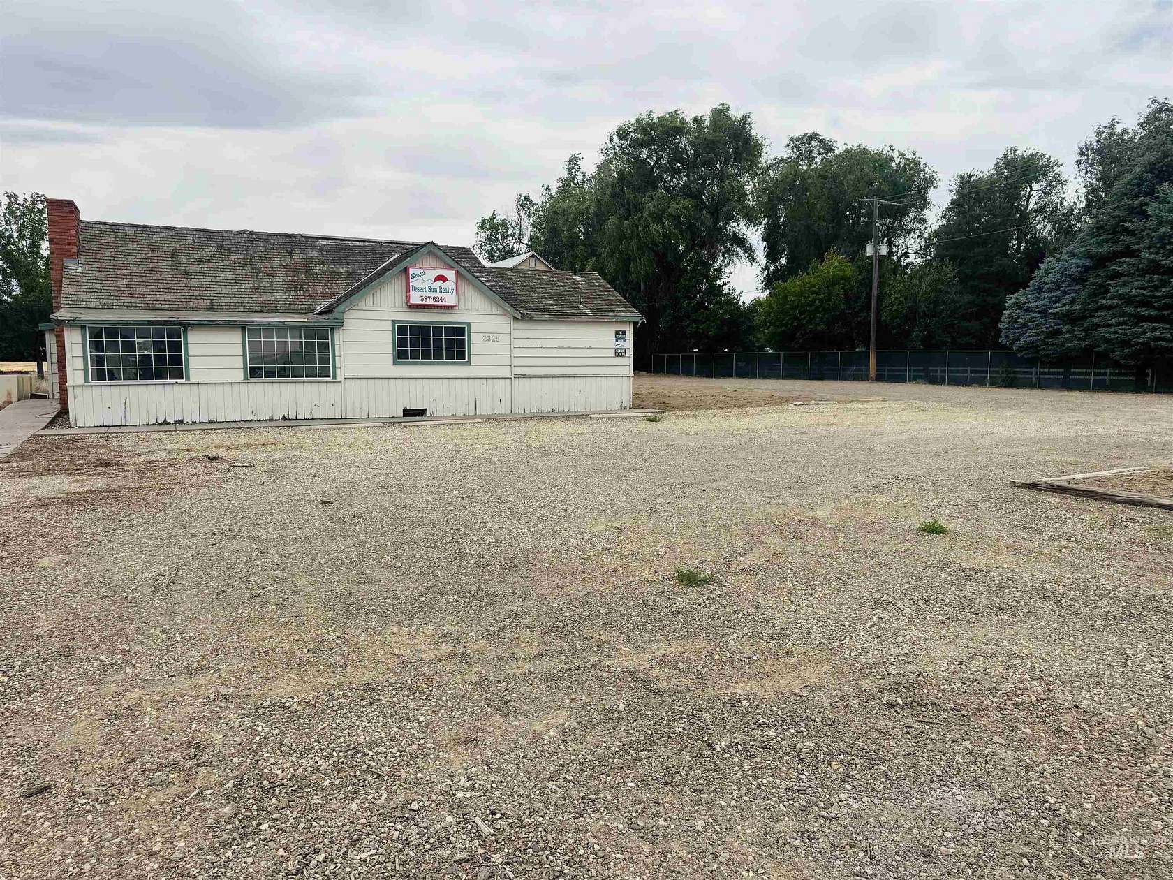 2 Acres of Improved Residential Land for Sale in Mountain Home, Idaho