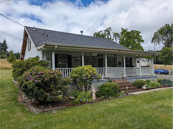 5.88 Acres of Land with Home for Sale in Cottage Grove, Oregon