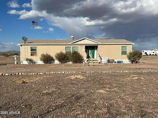 3 Acres of Land with Home for Sale in Tonopah, Arizona