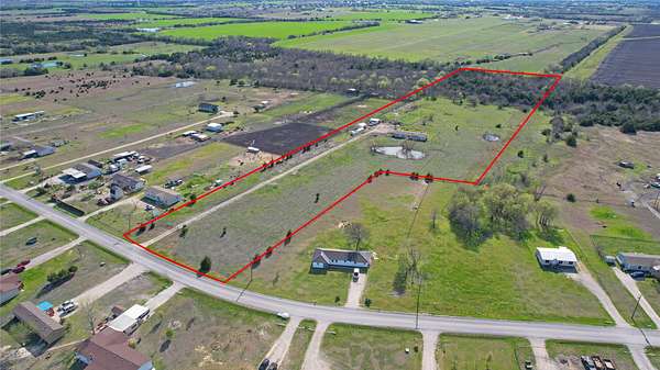 12 Acres of Improved Land for Sale in Farmersville, Texas