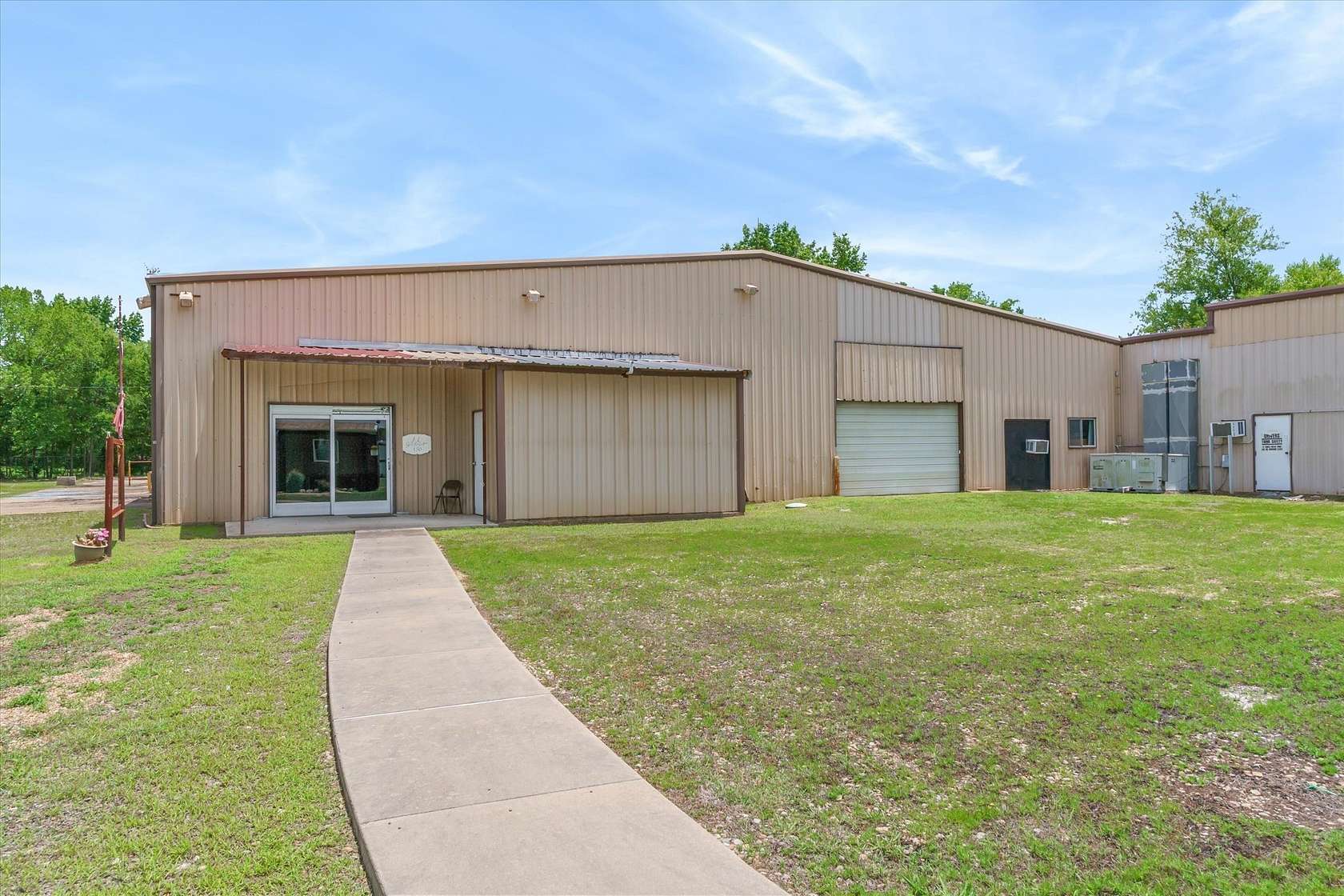 2.55 Acres of Mixed-Use Land for Sale in Ben Wheeler, Texas