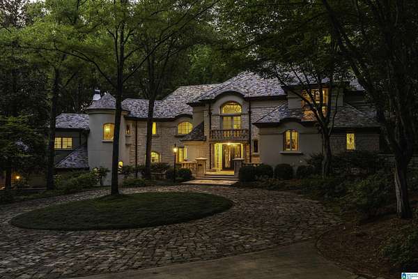1.5 Acres of Land with Home for Sale in Birmingham, Alabama