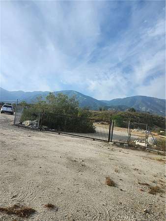 2.45 Acres of Land for Sale in San Bernardino, California