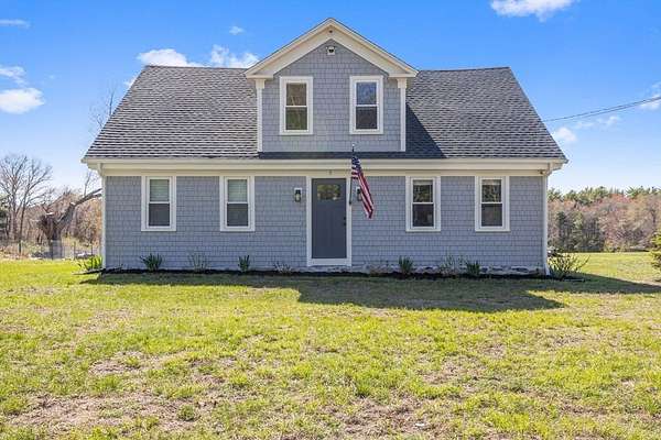 7.4 Acres of Land with Home for Sale in Middleboro, Massachusetts