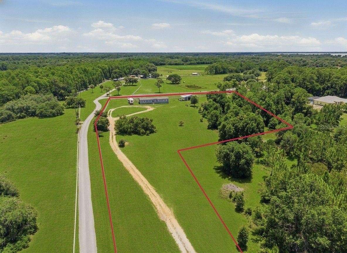 5.62 Acres of Land with Home for Sale in Lake Wales, Florida