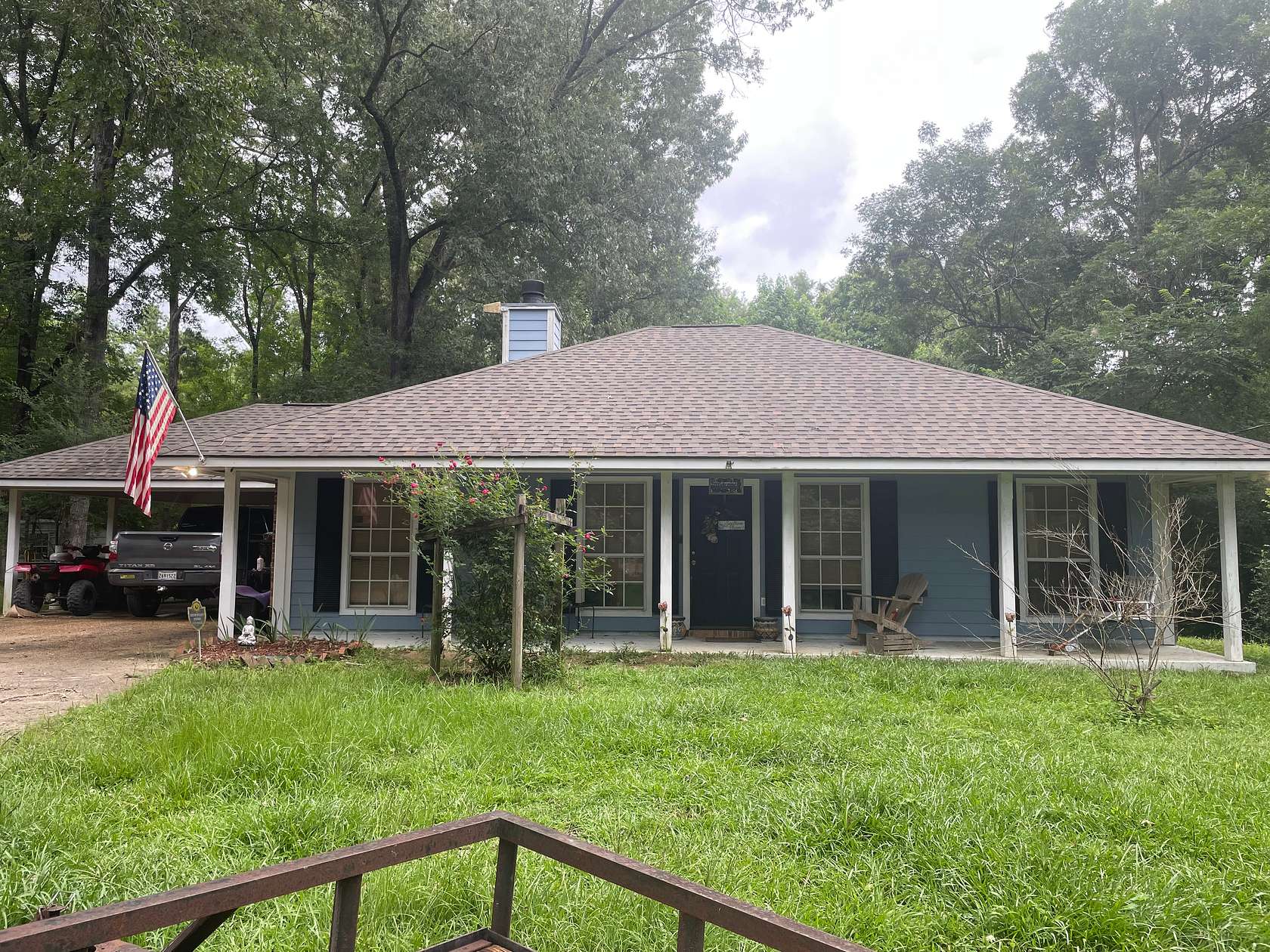 5.75 Acres of Land with Home for Sale in St. Francisville, Louisiana