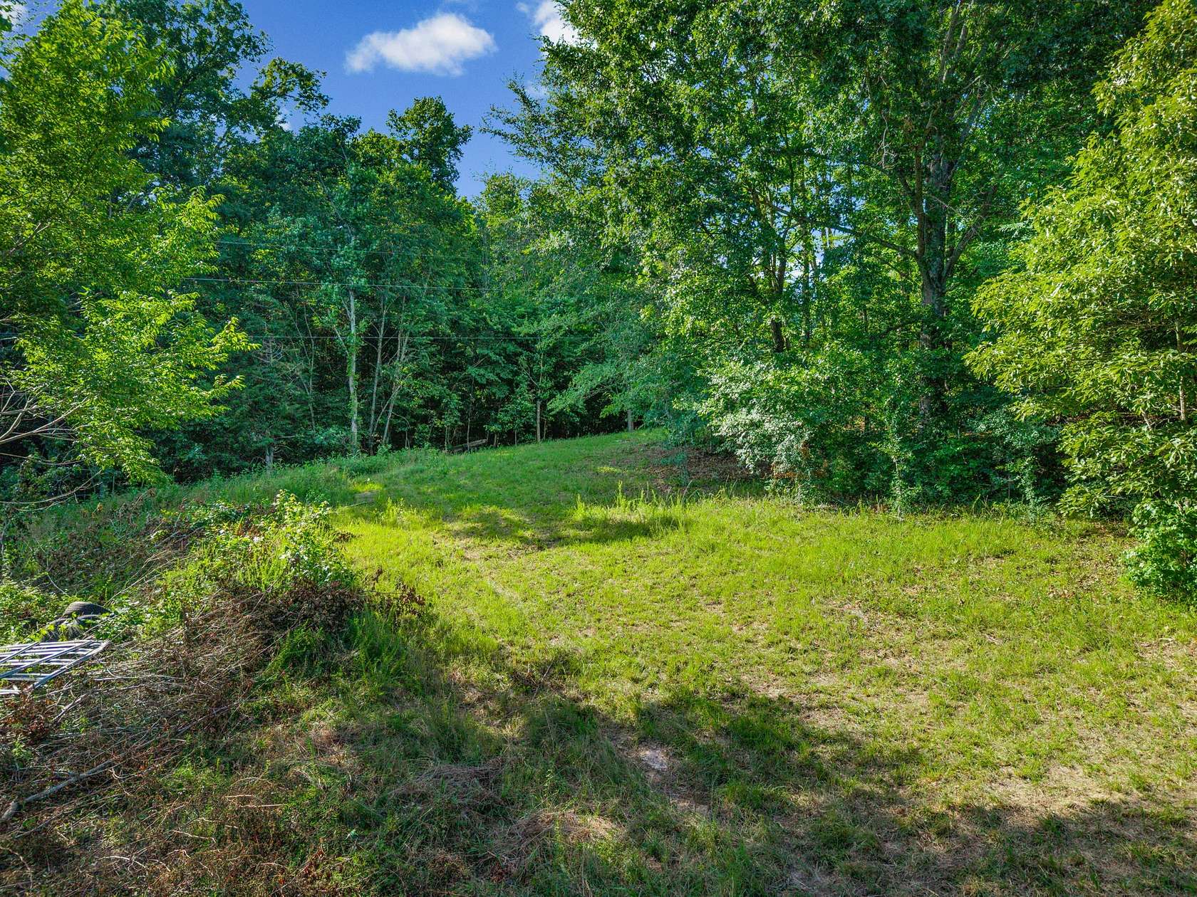 5.62 Acres of Residential Land for Sale in Clarksville, Tennessee