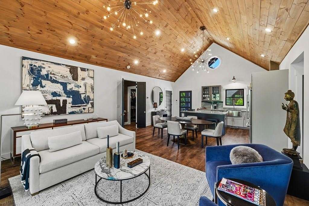 1.52 Acres of Land with Home for Sale in Blue Ridge, Georgia
