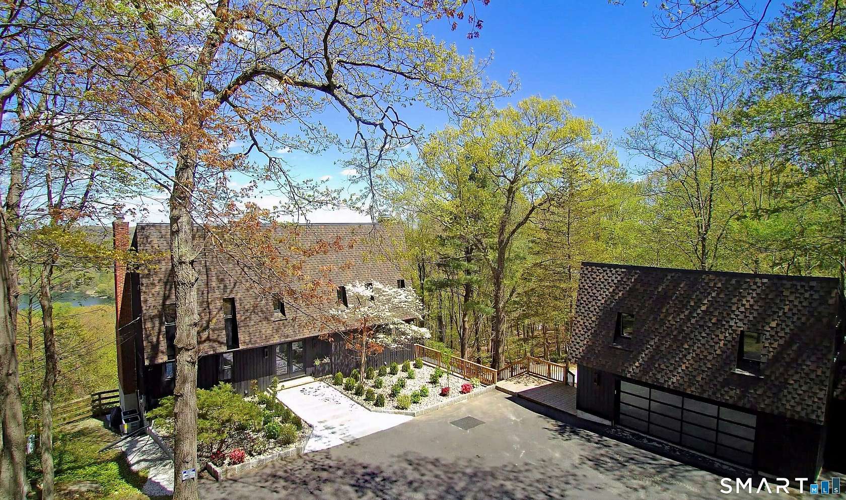 2.38 Acres of Land with Home for Sale in Ridgefield, Connecticut