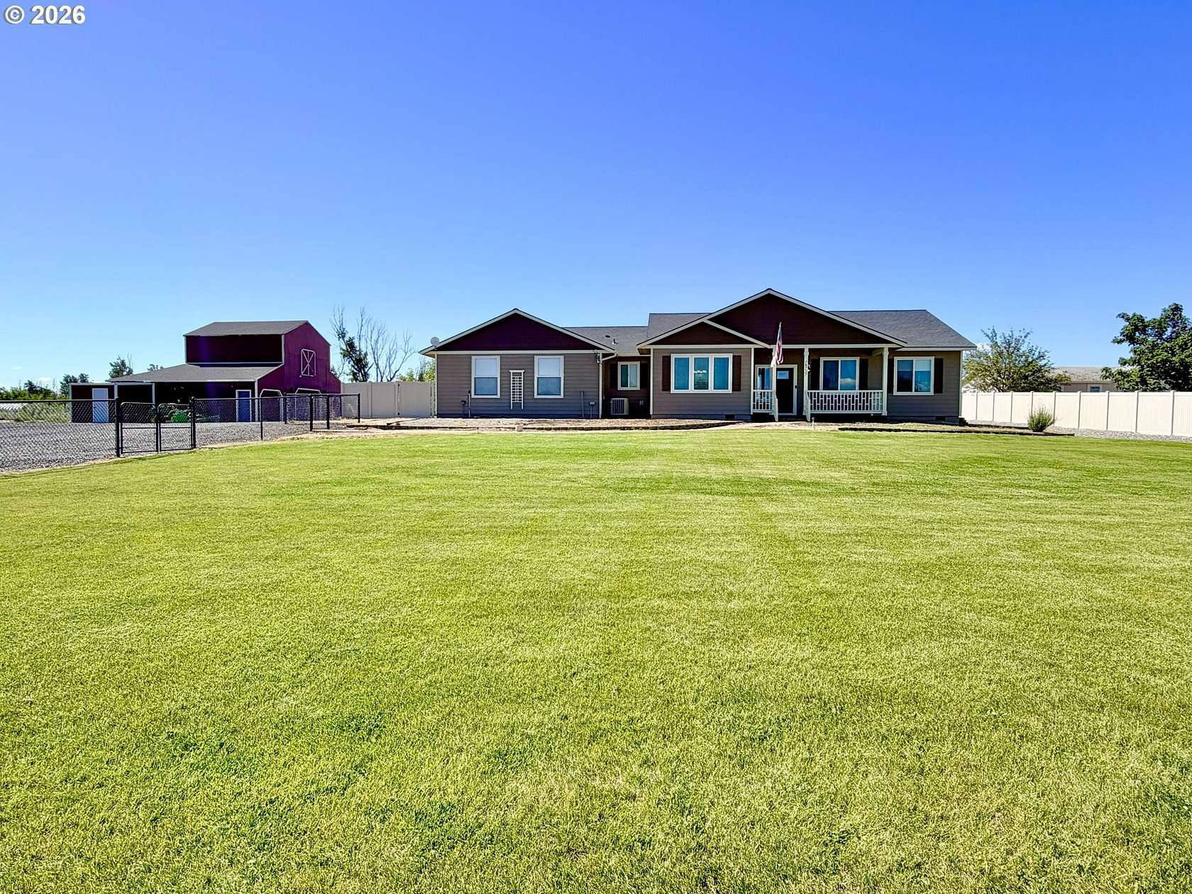 3 Acres of Land with Home for Sale in Irrigon, Oregon