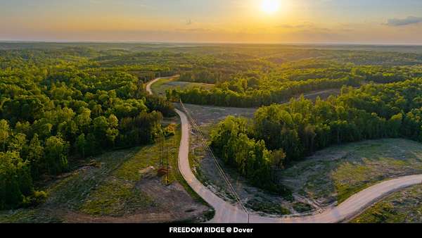 6.6 Acres of Residential Land for Sale in Dover, Tennessee