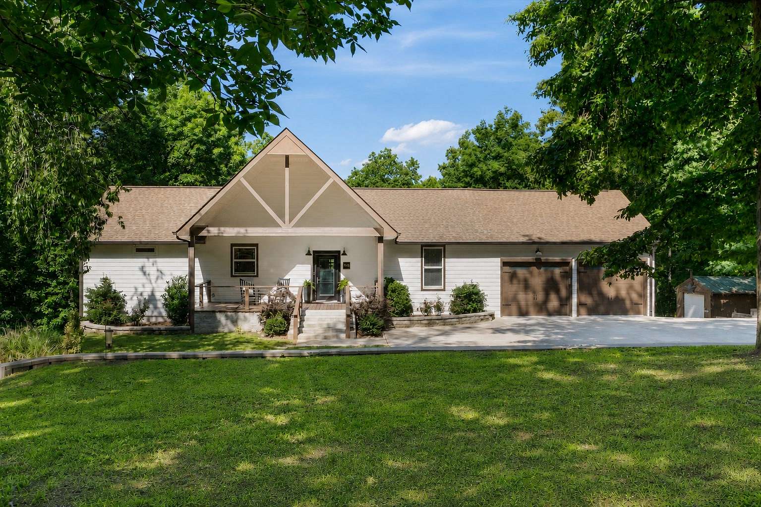 10 Acres of Land with Home for Sale in Primm Springs, Tennessee