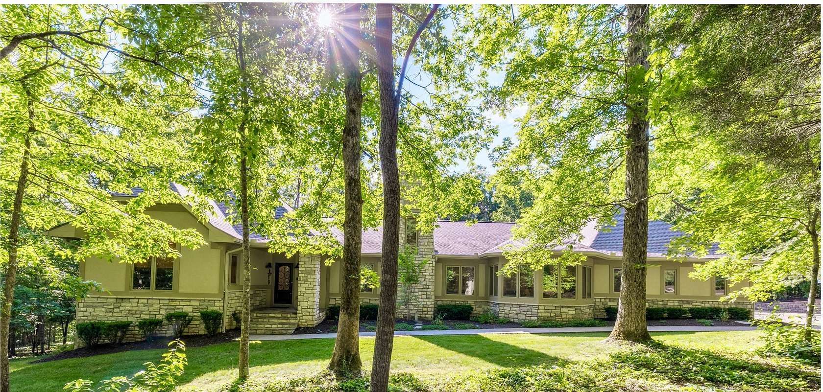 2.59 Acres of Land with Home for Sale in Kingston Springs, Tennessee