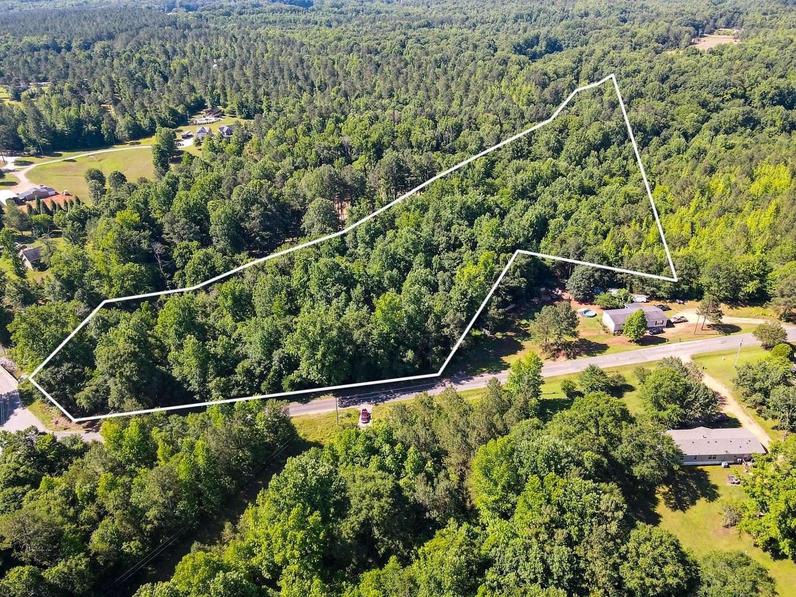 8 Acres of Residential Land for Sale in Fountain Inn, South Carolina