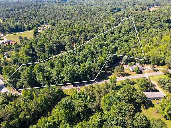 8 Acres of Residential Land for Sale in Fountain Inn, South Carolina