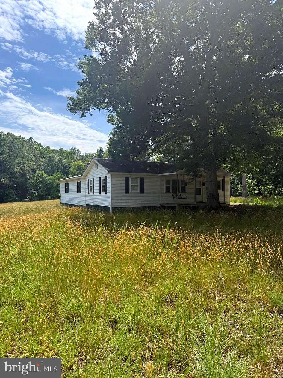 23.5 Acres of Land with Home for Sale in Welcome, Maryland