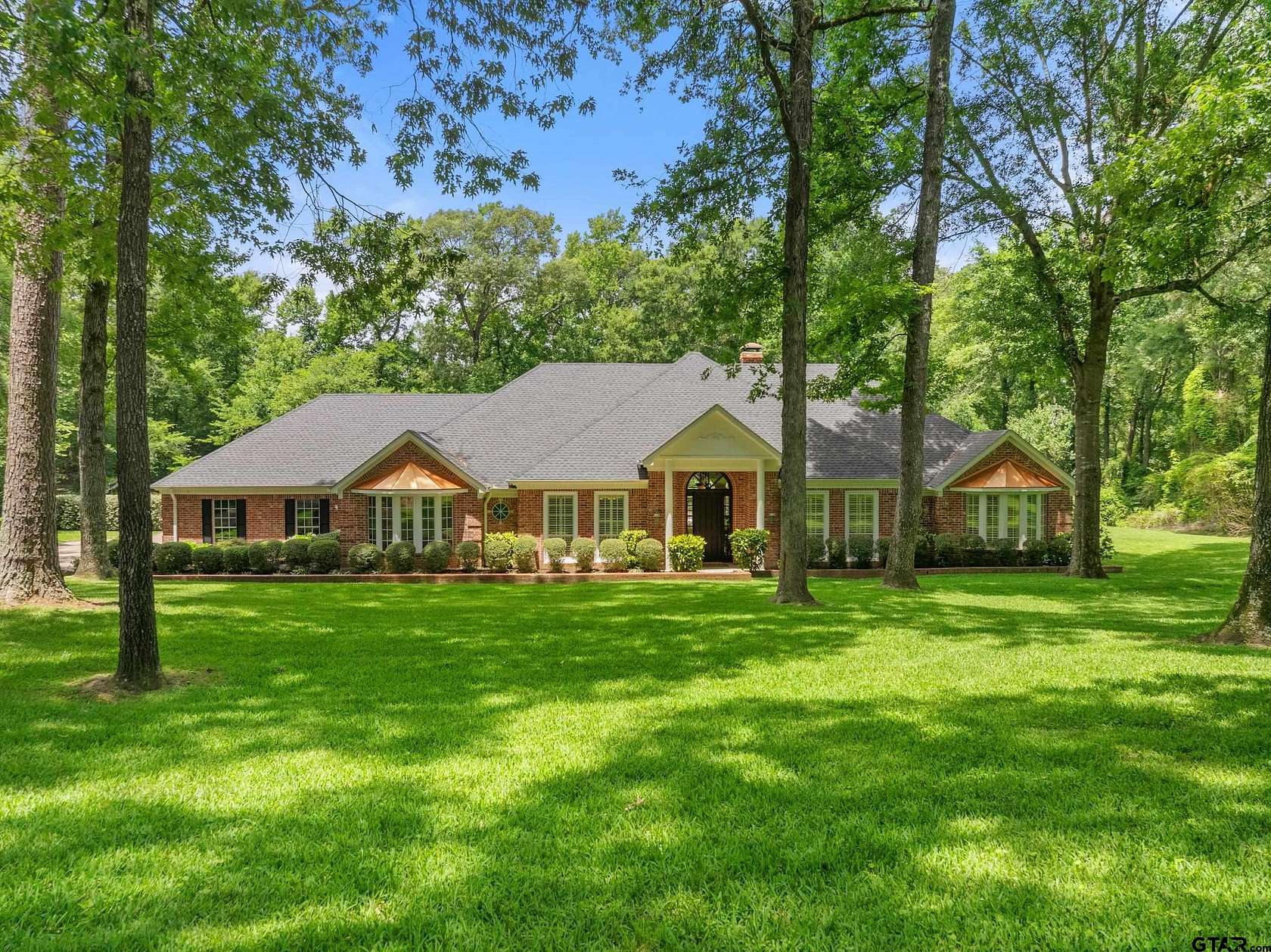 1.53 Acres of Land with Home for Sale in Tyler, Texas
