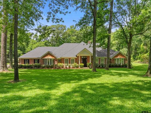 1.53 Acres of Land with Home for Sale in Tyler, Texas