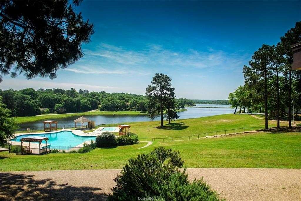 0.6 Acres of Residential Land for Sale in Hilltop Lakes, Texas