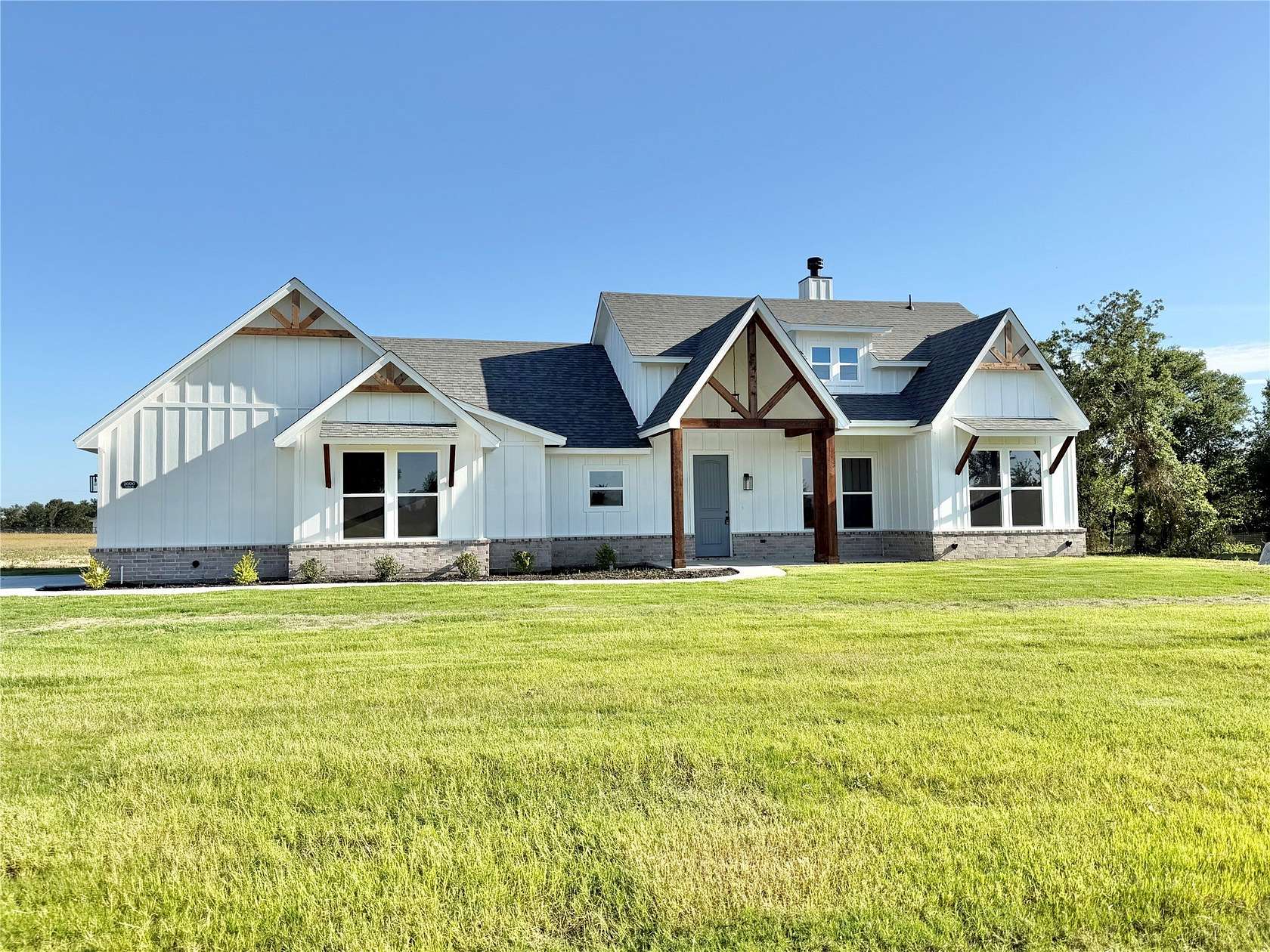 1.86 Acres of Land with Home for Sale in Weatherford, Texas