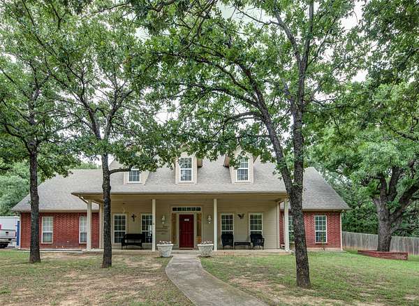 2.25 Acres of Land with Home for Sale in Bridgeport, Texas
