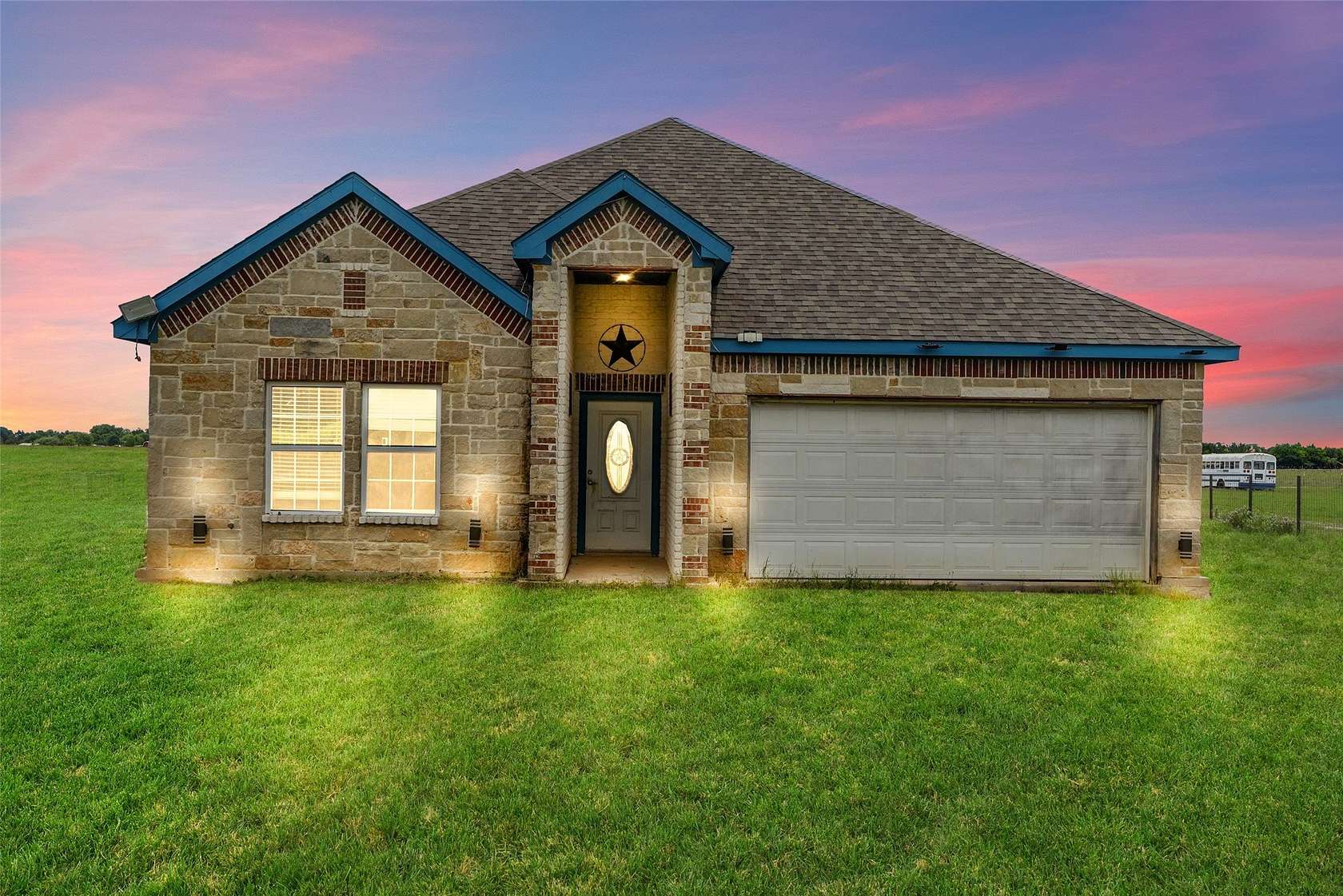 1.5 Acres of Land with Home for Sale in Ferris, Texas