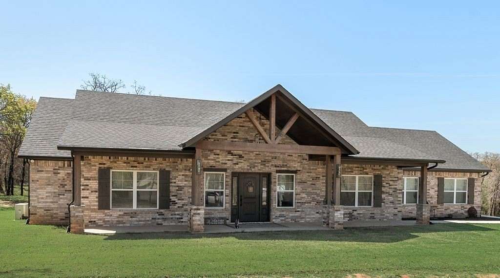 2.86 Acres of Land with Home for Sale in Alvord, Texas