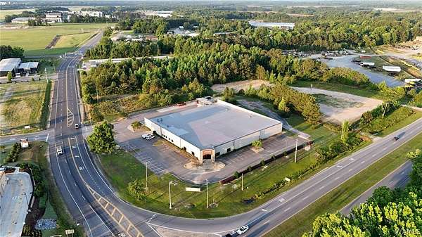 3 Acres of Improved Commercial Land for Lease in Northport, Alabama