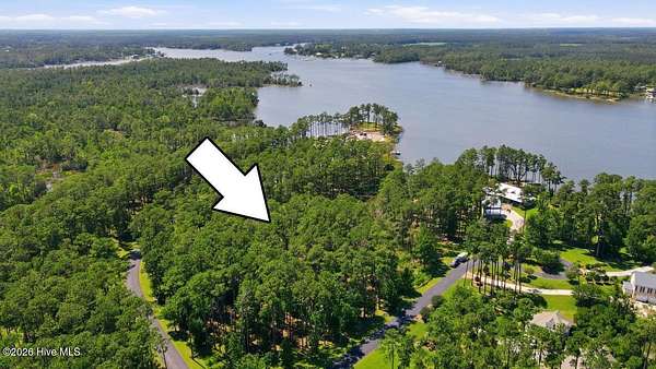 0.89 Acres of Residential Land for Auction in Oriental, North Carolina