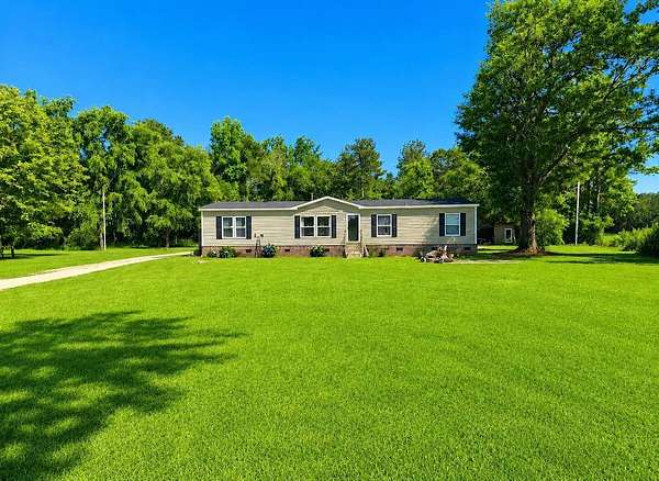 2.36 Acres of Land with Home for Sale in Nichols, South Carolina