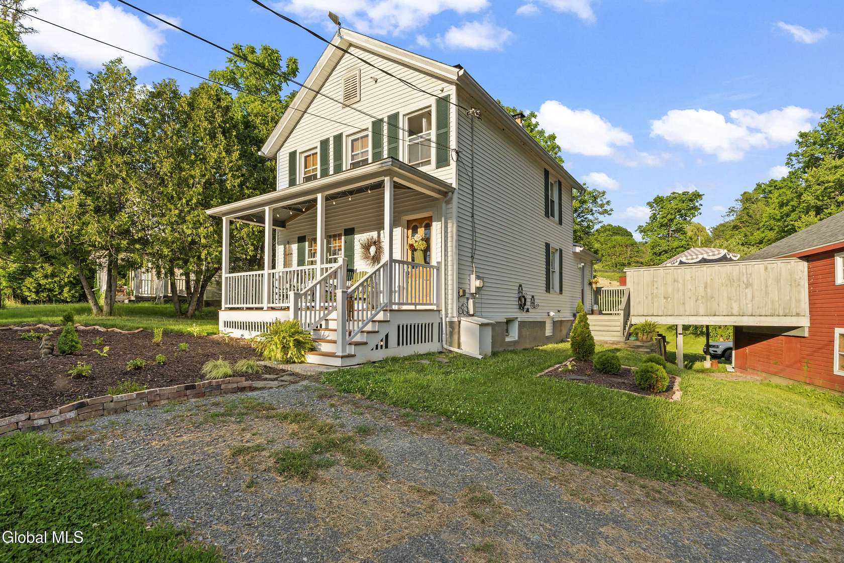 6 Acres of Land with Home for Sale in Hudson, New York