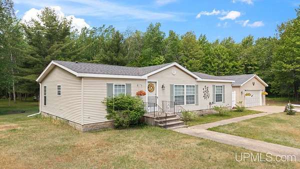 5 Acres of Land with Home for Sale in Gladstone, Michigan