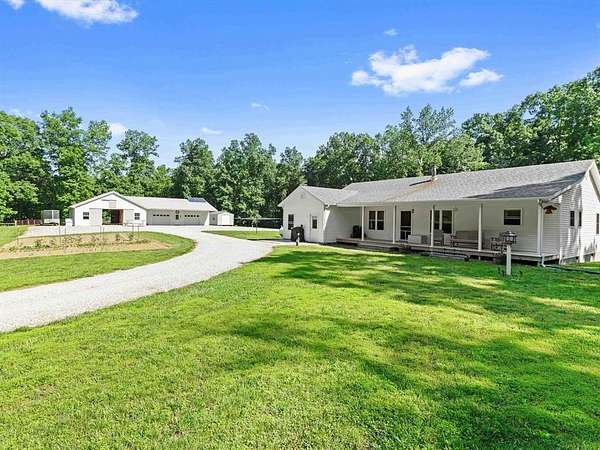 10 Acres of Land with Home for Sale in Hawesville, Kentucky