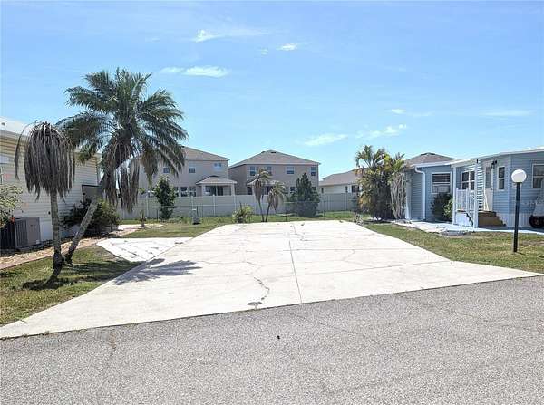 0.06 Acres of Land for Sale in Bradenton, Florida