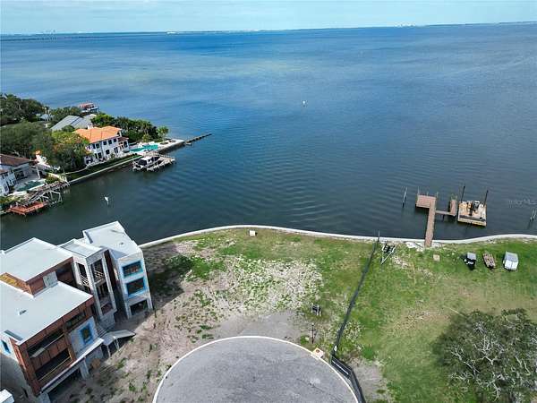 0.38 Acres of Residential Land for Sale in Tampa, Florida