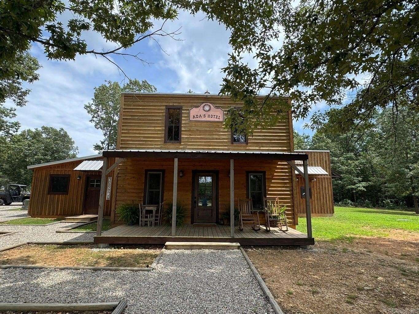 10.3 Acres of Improved Commercial Land for Sale in Ash Flat, Arkansas