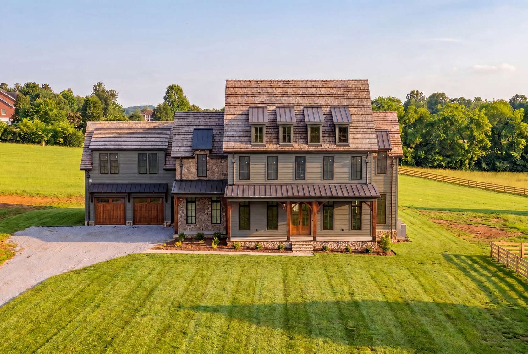7.15 Acres of Land with Home for Sale in Franklin, Tennessee