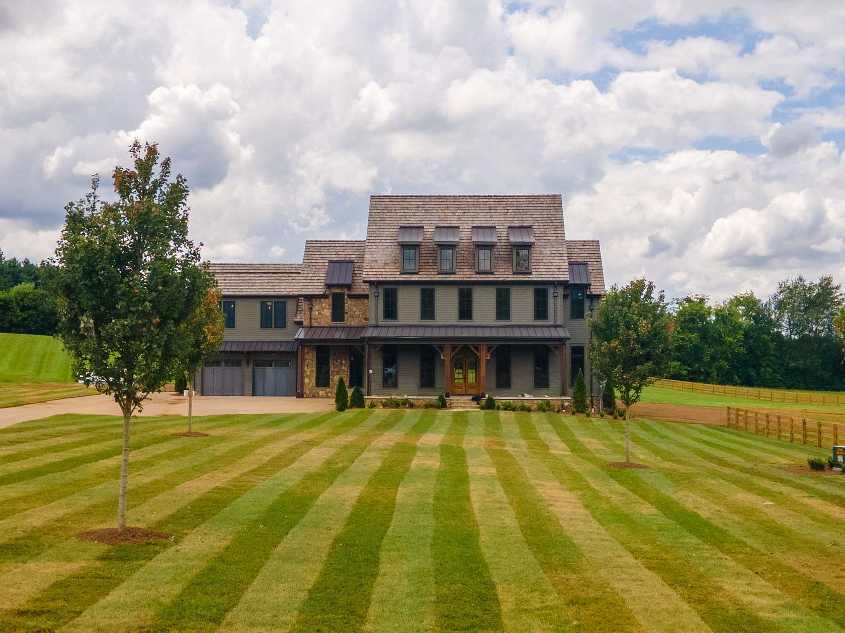 7.15 Acres of Land with Home for Sale in Franklin, Tennessee