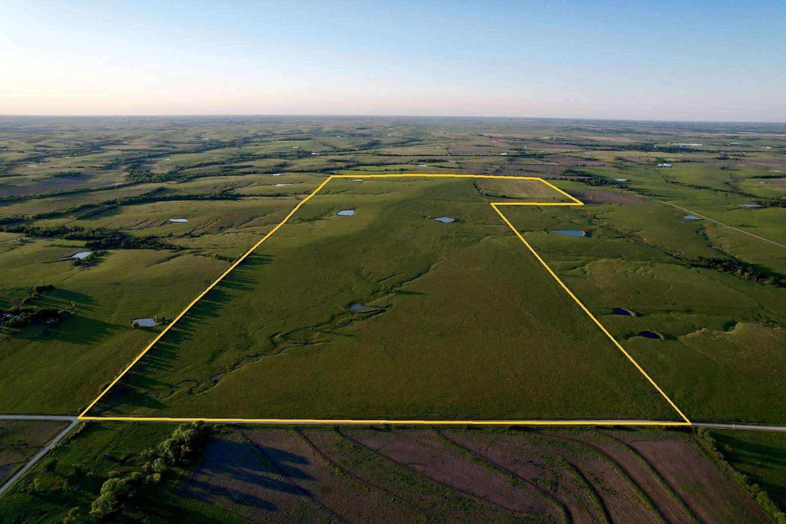 560 Acres of Agricultural Land for Auction in Allen, Kansas