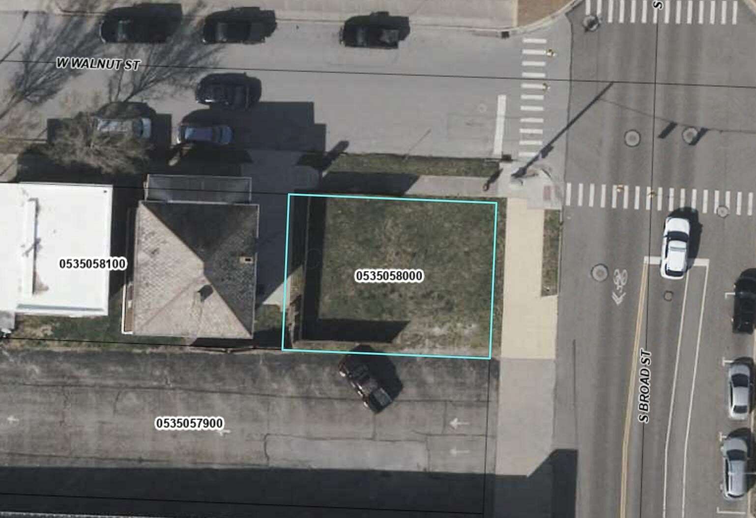 0.05 Acres of Mixed-Use Land for Sale in Lancaster, Ohio