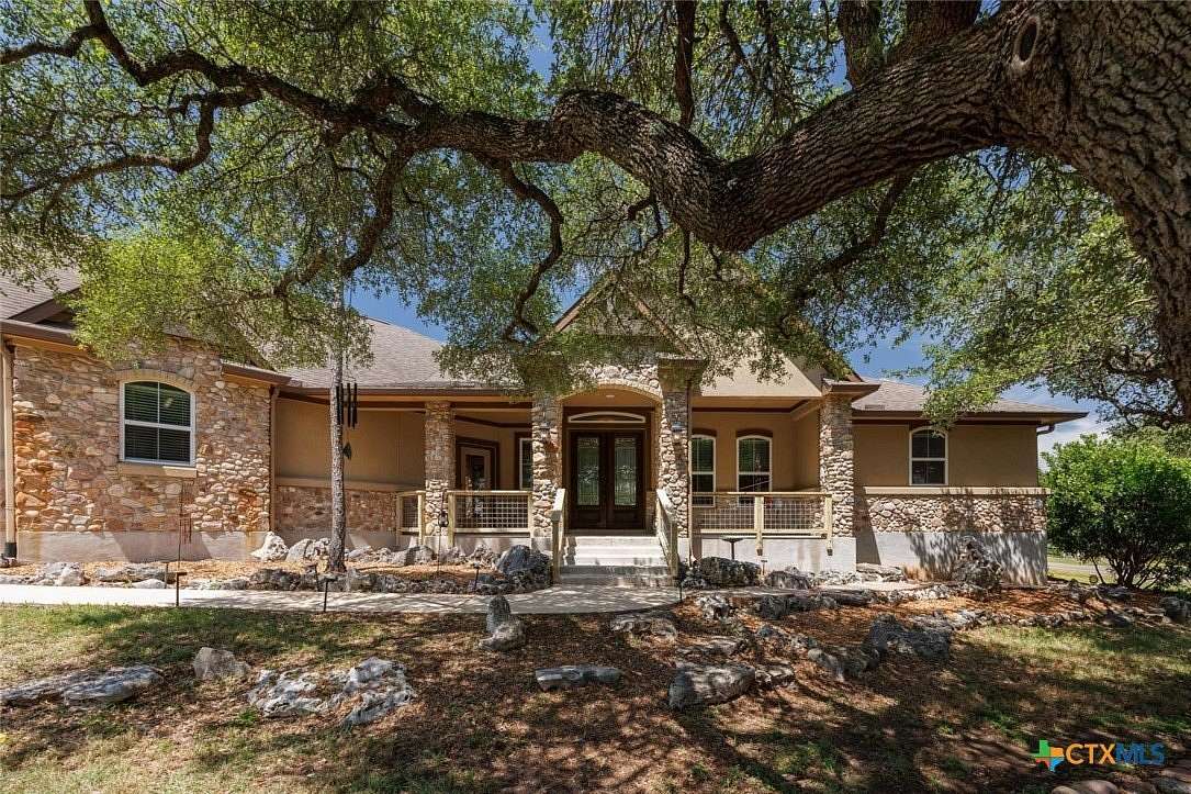 1.5 Acres of Land with Home for Sale in Driftwood, Texas