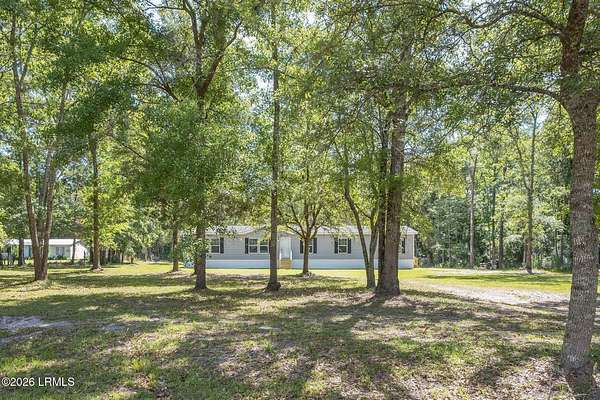3.86 Acres of Land with Home for Sale in Ridgeland, South Carolina
