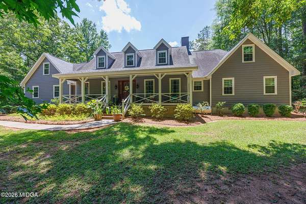 12.3 Acres of Land with Home for Sale in Forsyth, Georgia