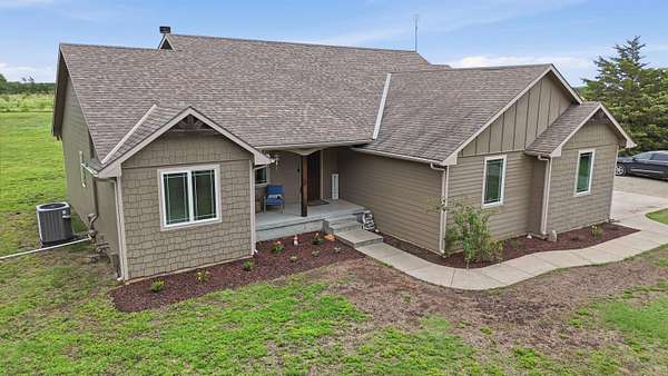 4.82 Acres of Land with Home for Sale in Clearwater, Kansas
