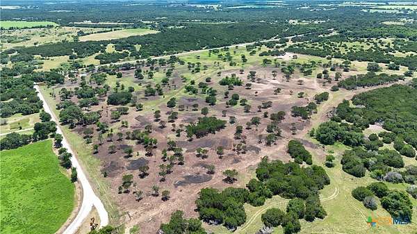 11 Acres of Land for Sale in Moody, Texas