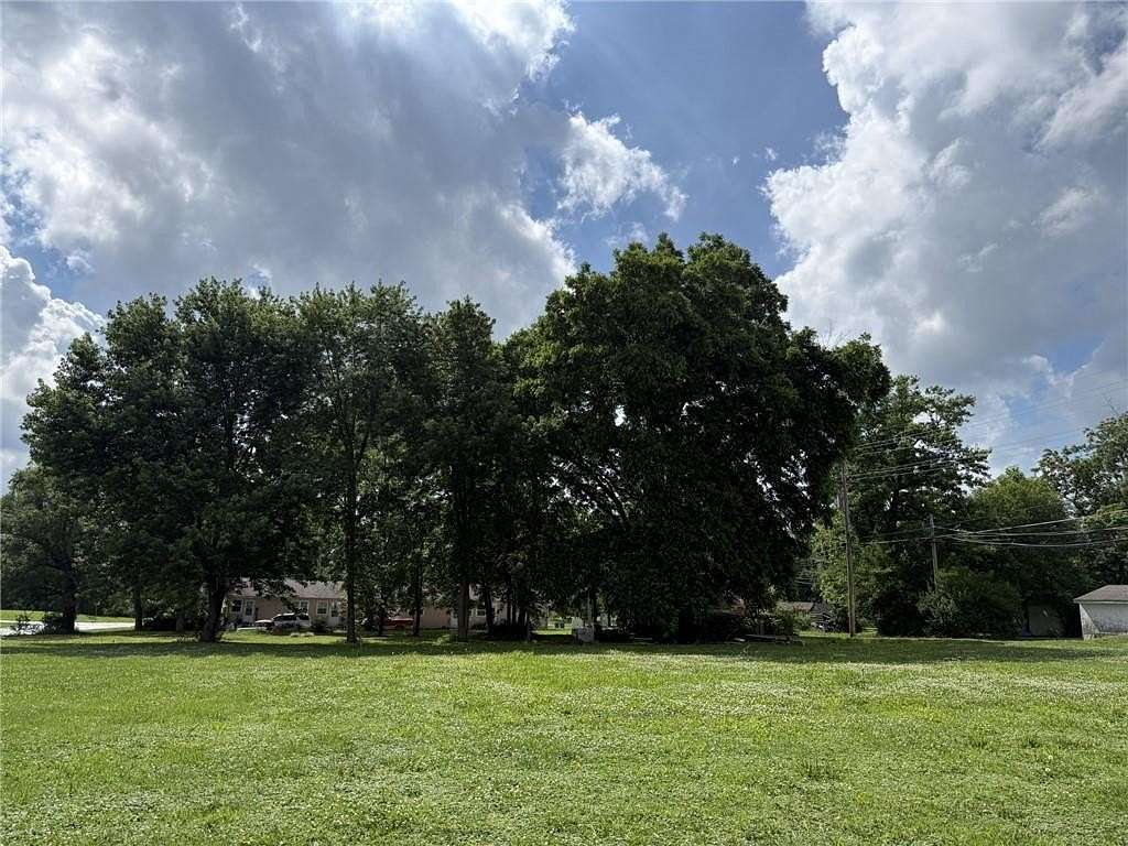 0.34 Acres of Residential Land for Sale in Cameron, Missouri