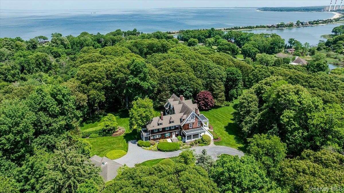 5 Acres of Land with Home for Sale in Northport, New York